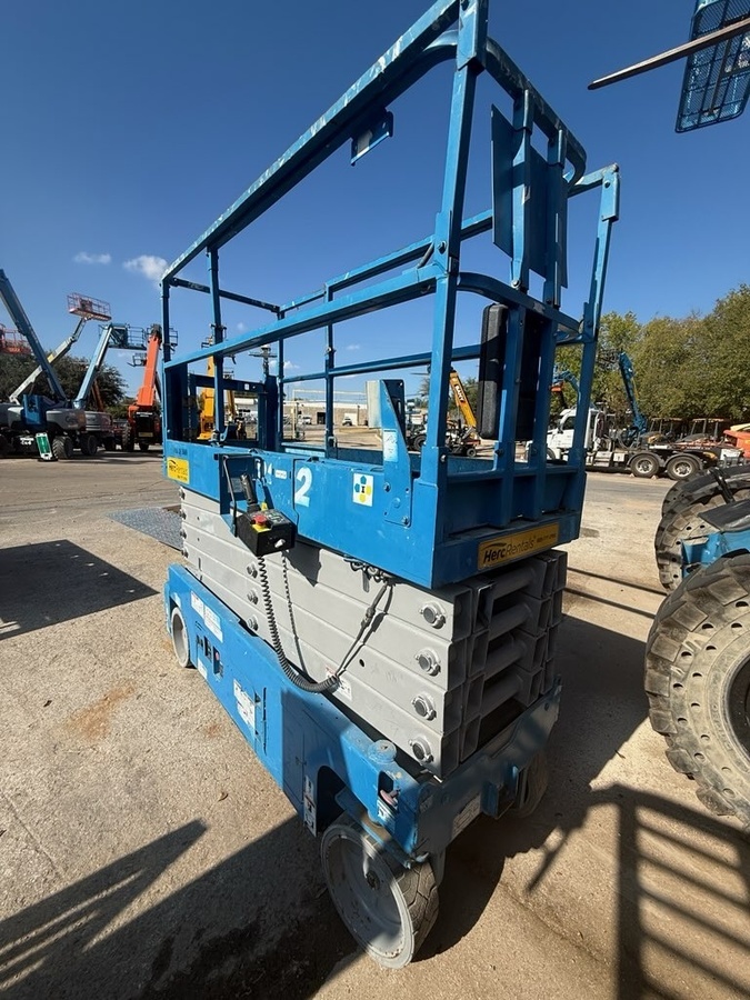 2016 Genie GS-3232-10
