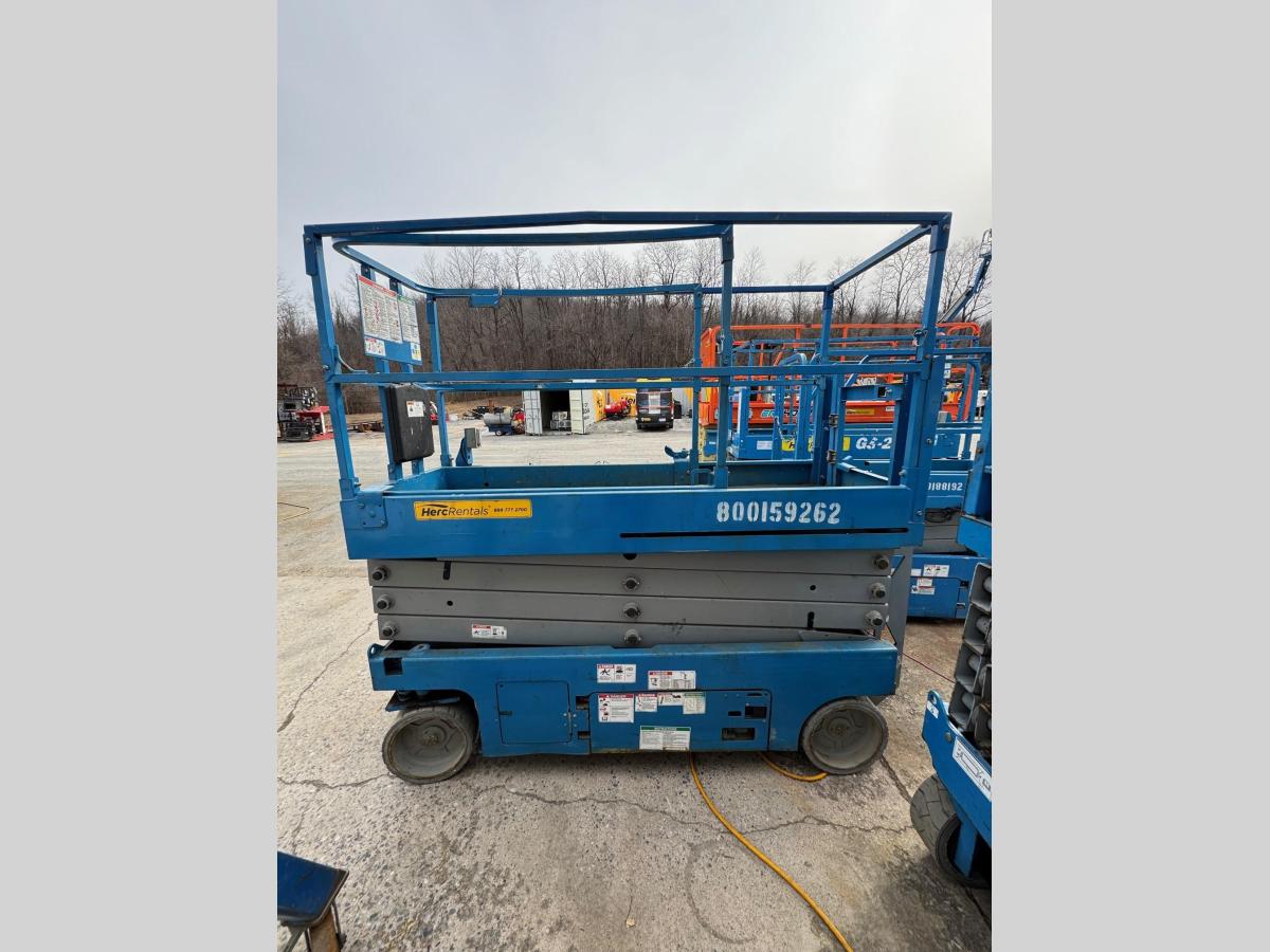 2017 Genie GS-2632