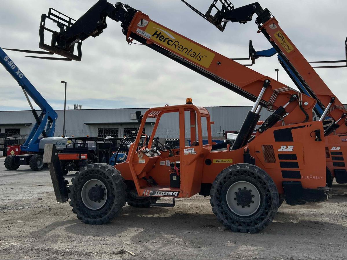2018 SkyTrak 10054