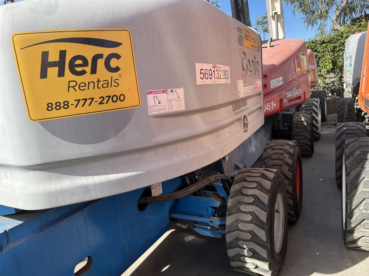 2018 Genie S-45-4