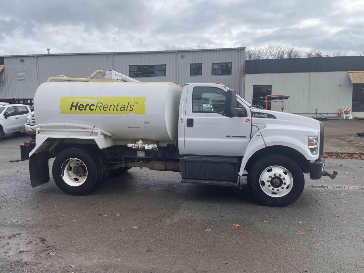 2016 Ford F750