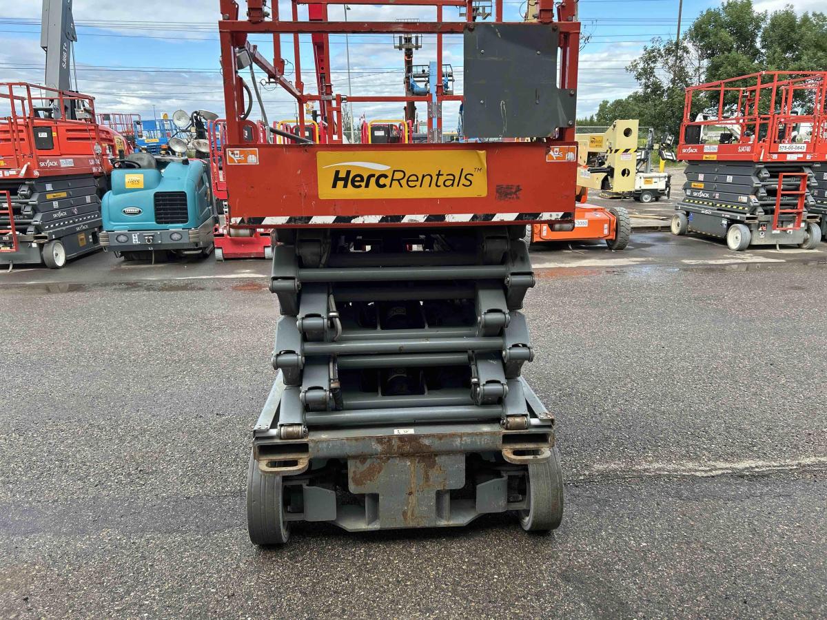 2018 Skyjack SJ4740-2