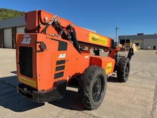 2019 SkyTrak 10042