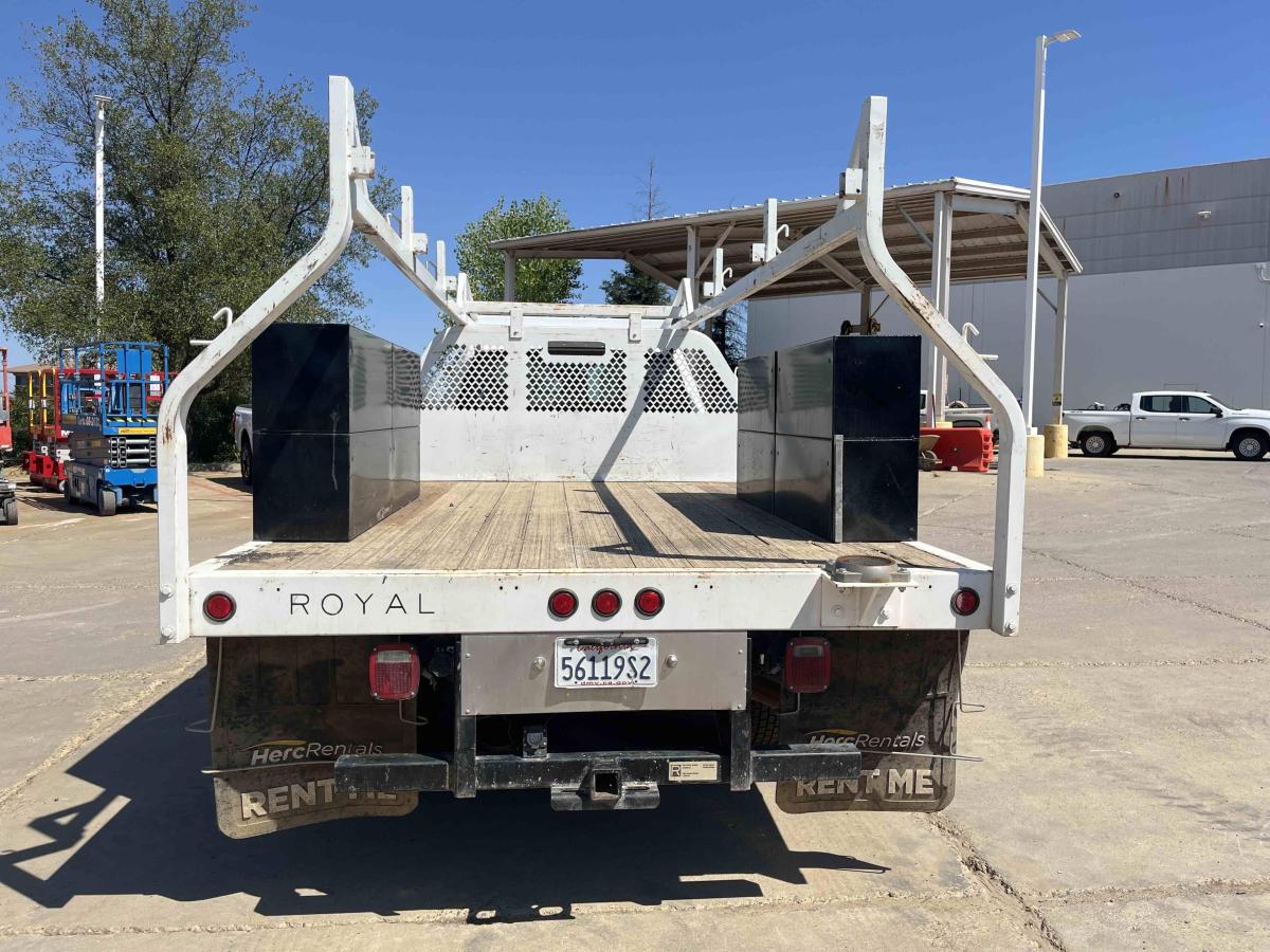 2019 Ford F550-5