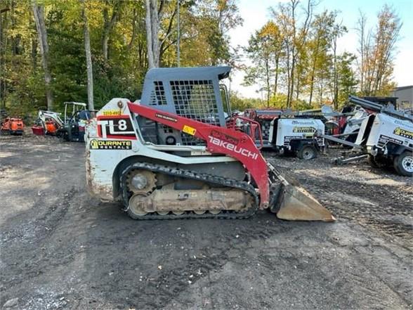 2017 Takeuchi TL8