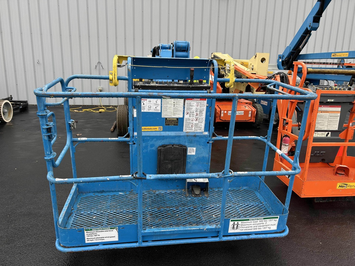 2017 Genie Z-45/25-5