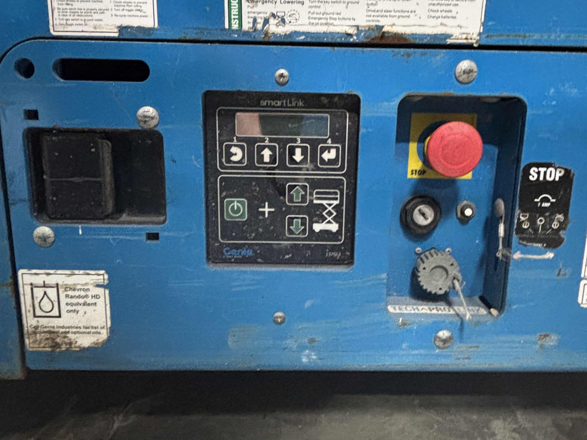 2019 Genie GS1330M-3