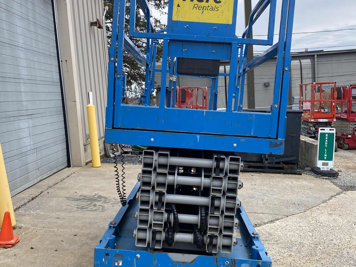 2018 Genie GS-4047-3