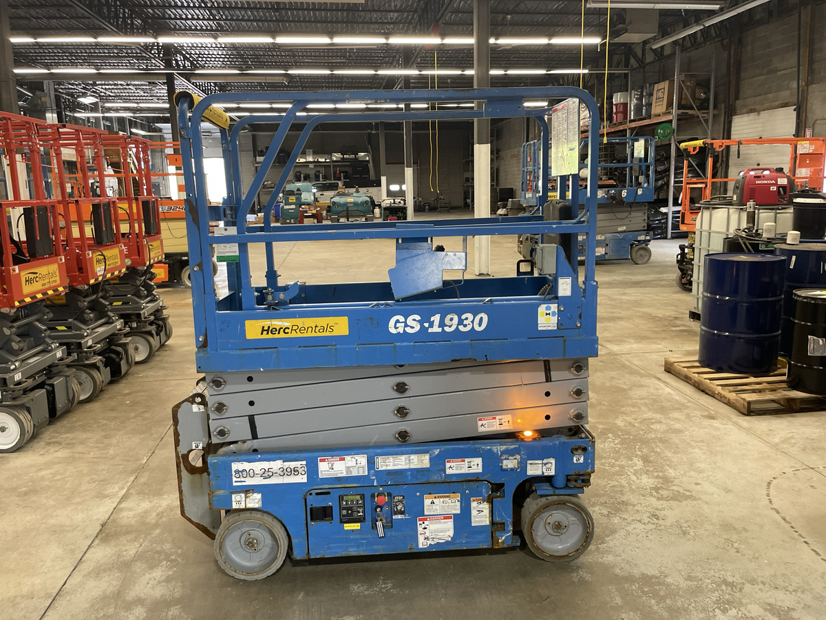 2019 Genie GS-1930