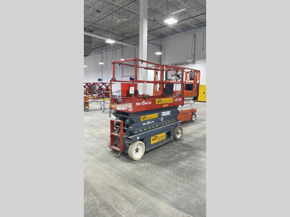 2014 Skyjack SJ3226