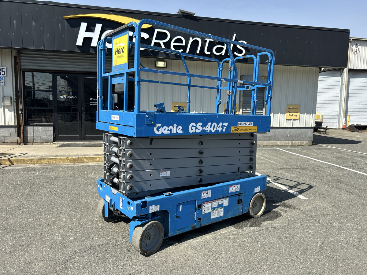 2018 Genie GS-4047-2