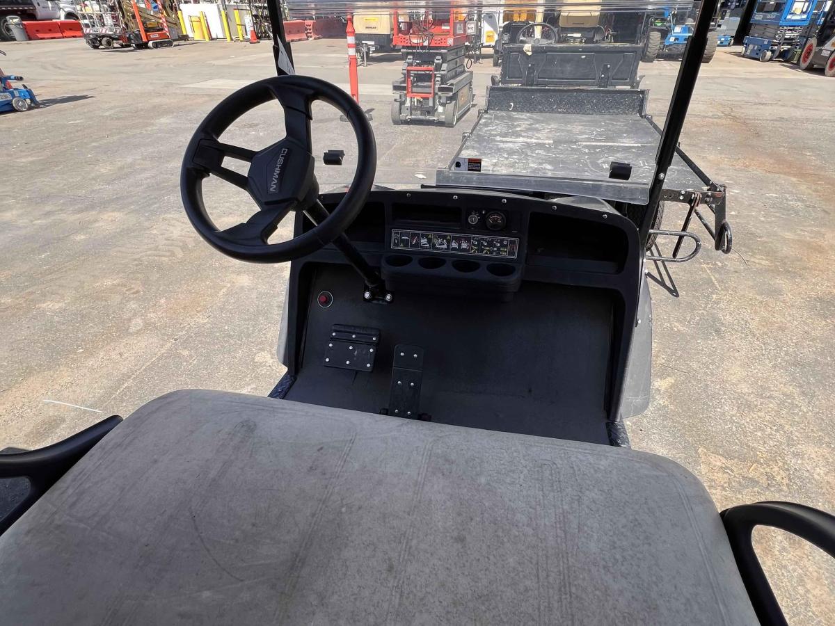 2022 Cushman Shuttle 2-3