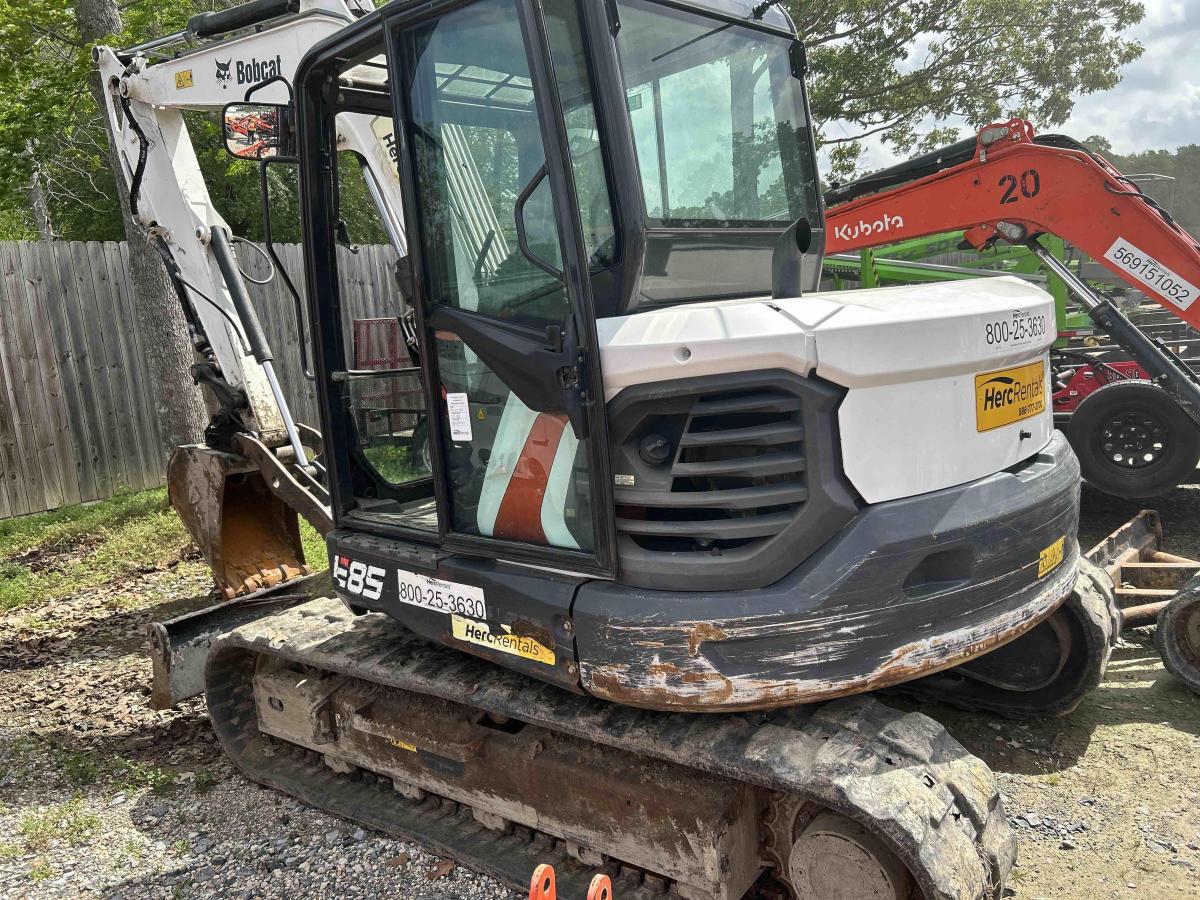 2019 Bobcat E85