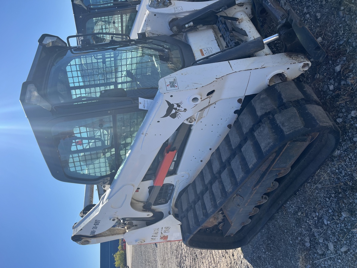2021 Bobcat T740-3