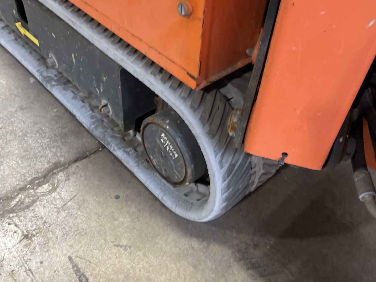 2017 JLG X600AJ-6