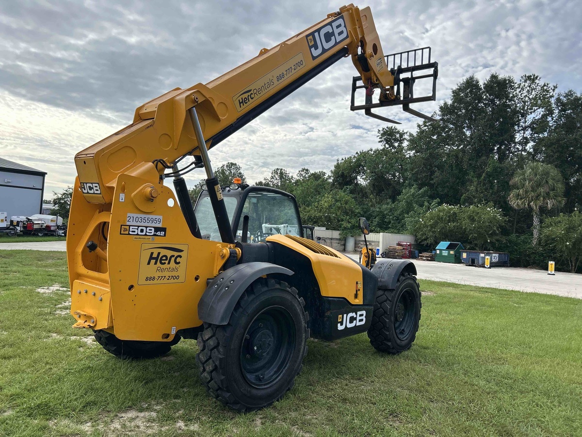 2022 JCB 509-42-4