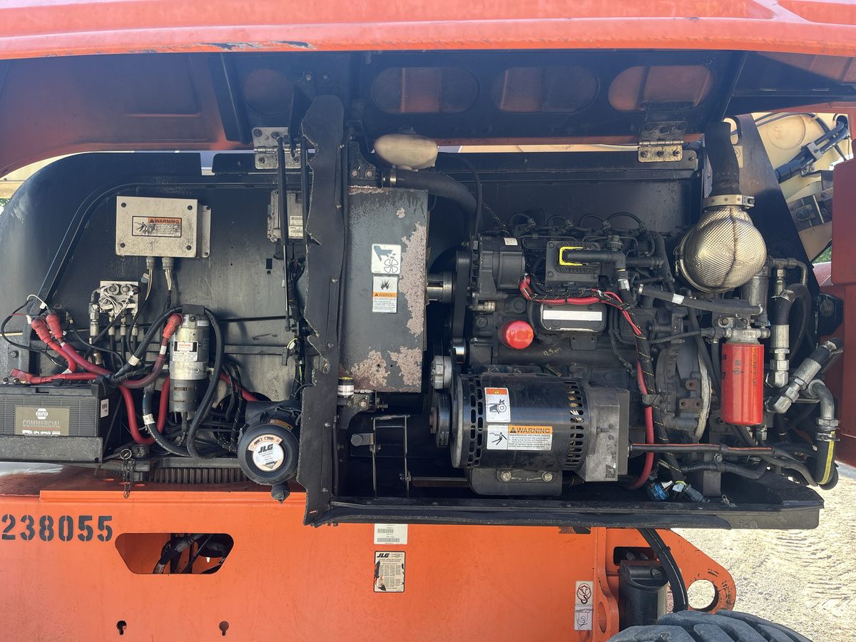 2018 JLG 660SJ-18