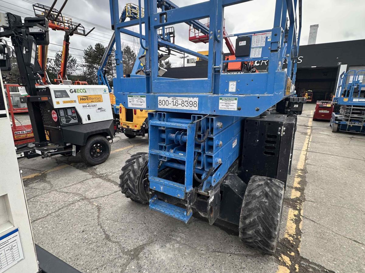 2017 Genie GS-3369 RT
