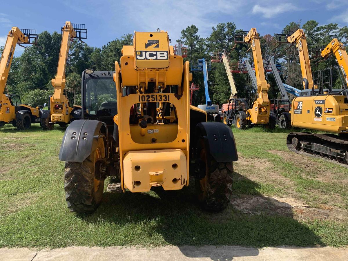 2018 JCB 507-42-8