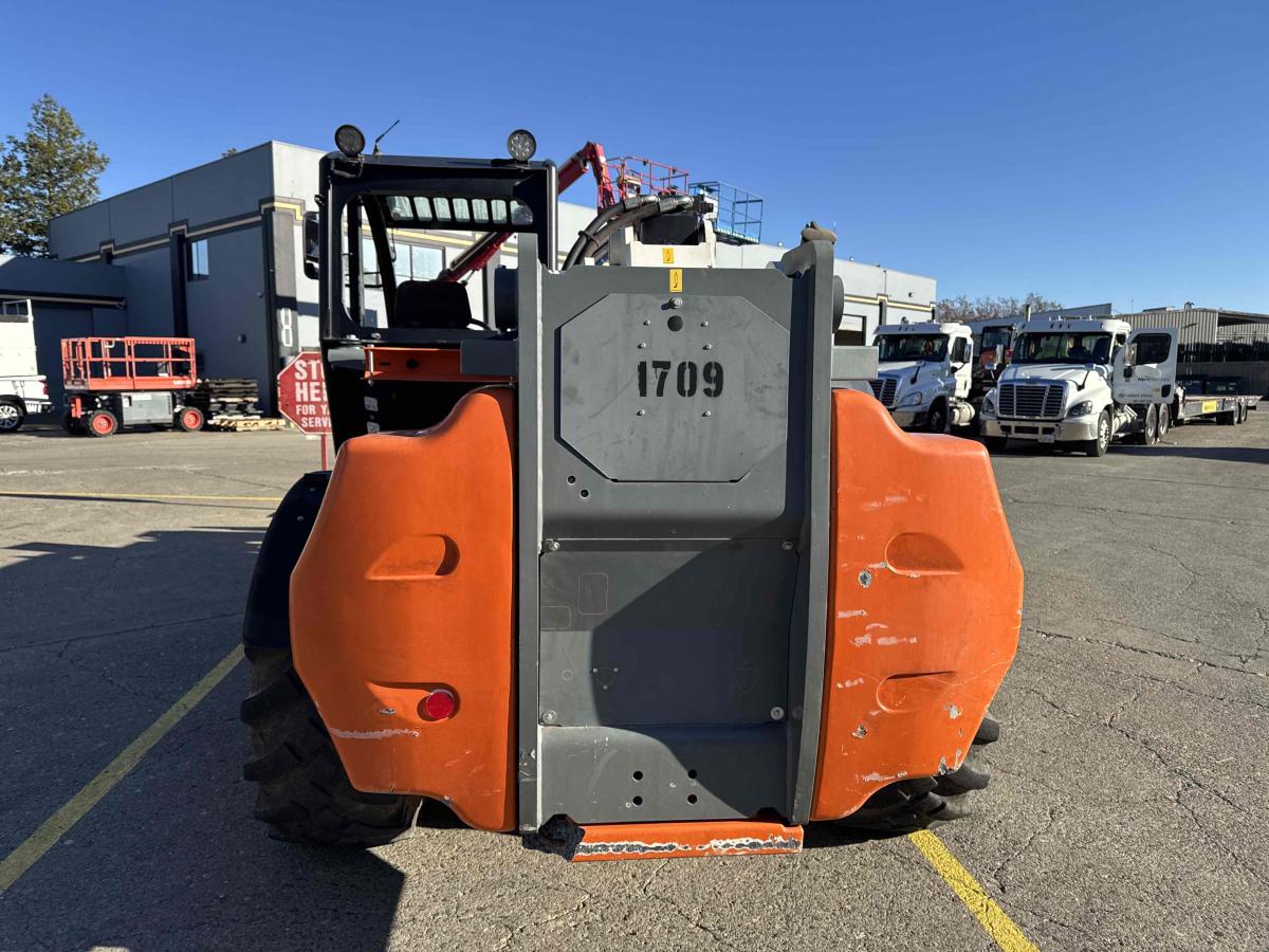 2021 Snorkel SR1054
