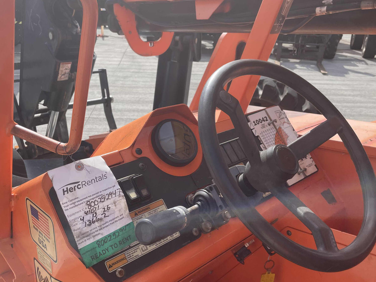 2019 SkyTrak 10042-4