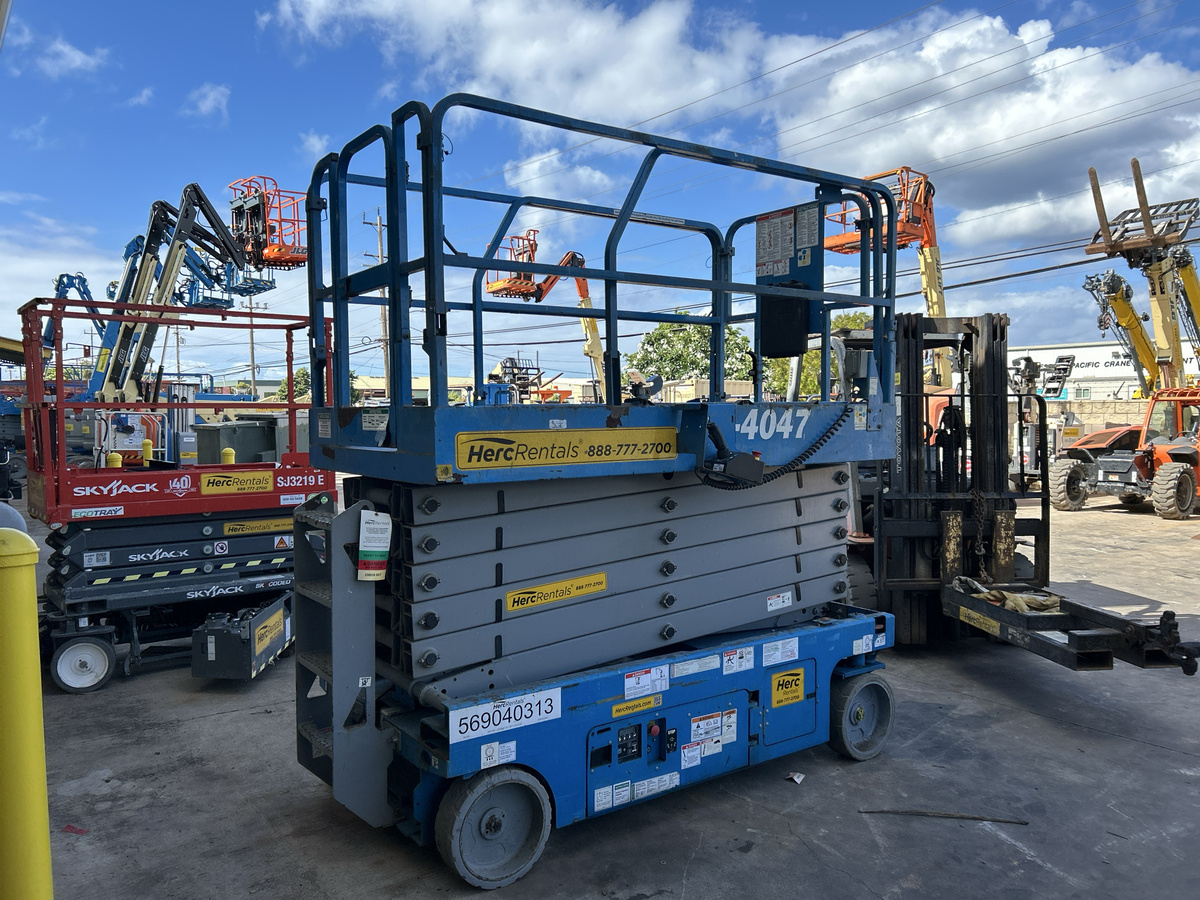 2019 Genie GS-4047