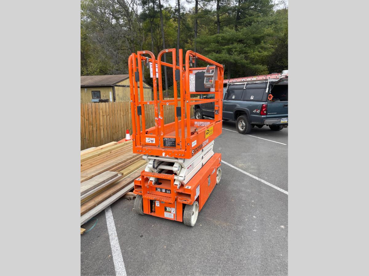 2021 Snorkel S3219E