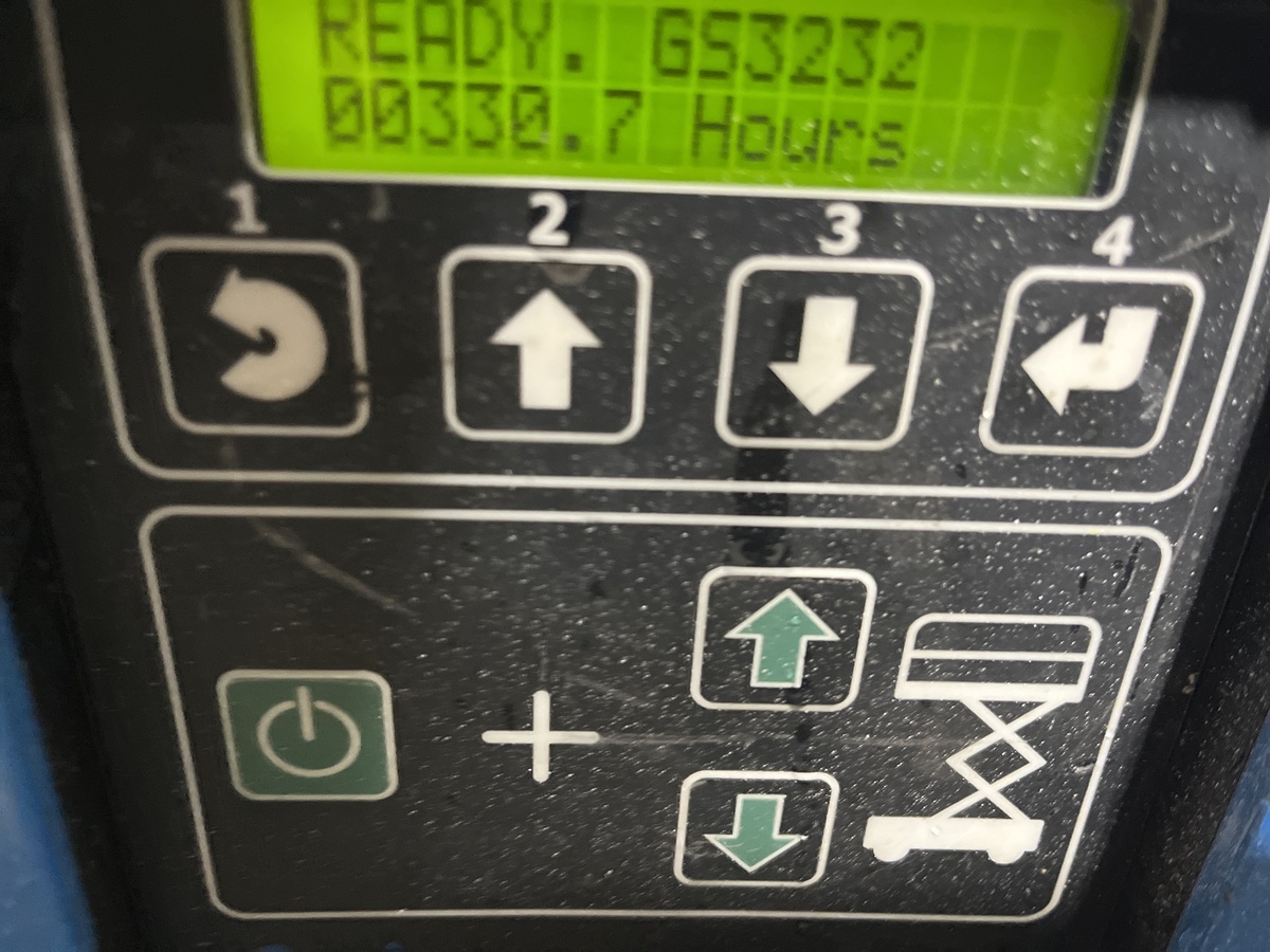 2018 Genie GS-3232-4