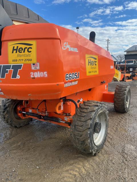 2014 JLG 660SJ