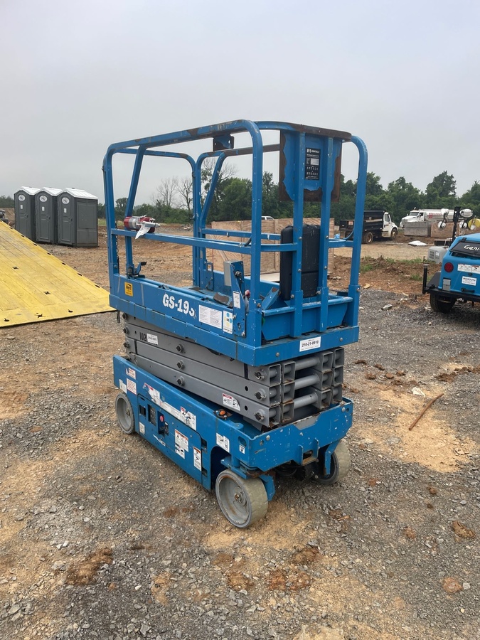 2017 Genie GS-1930-2