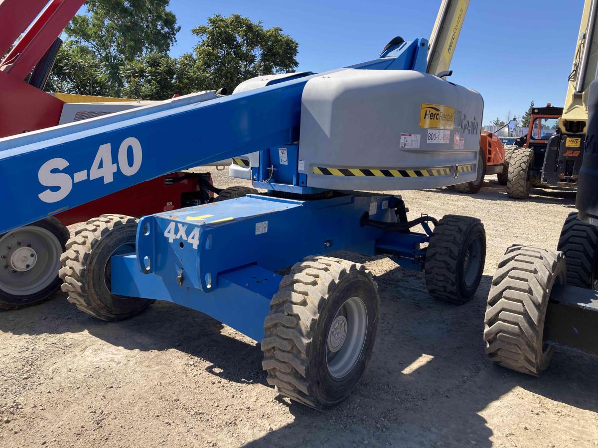 2016 Genie S-40