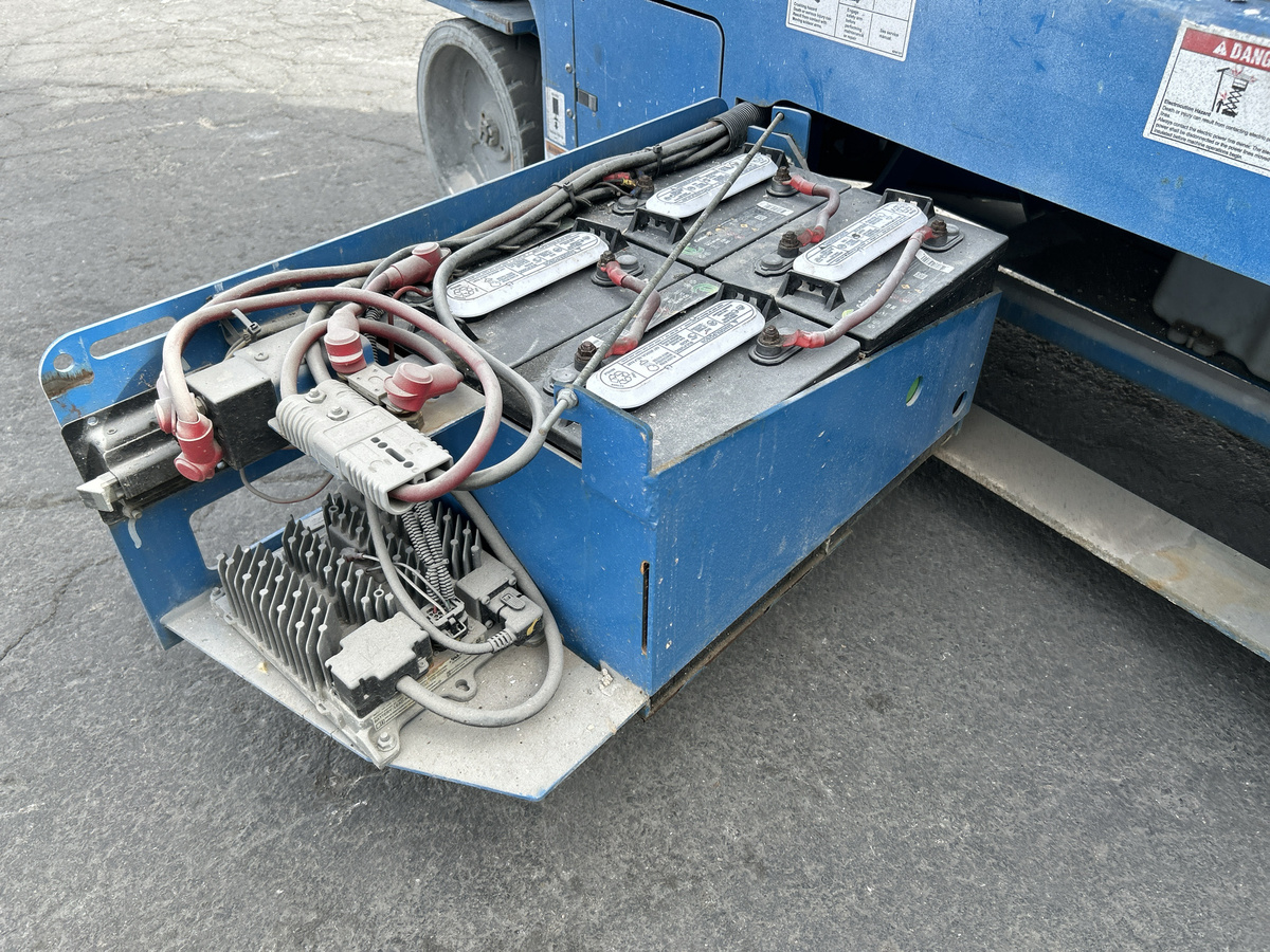 2018 Genie GS-3232-10