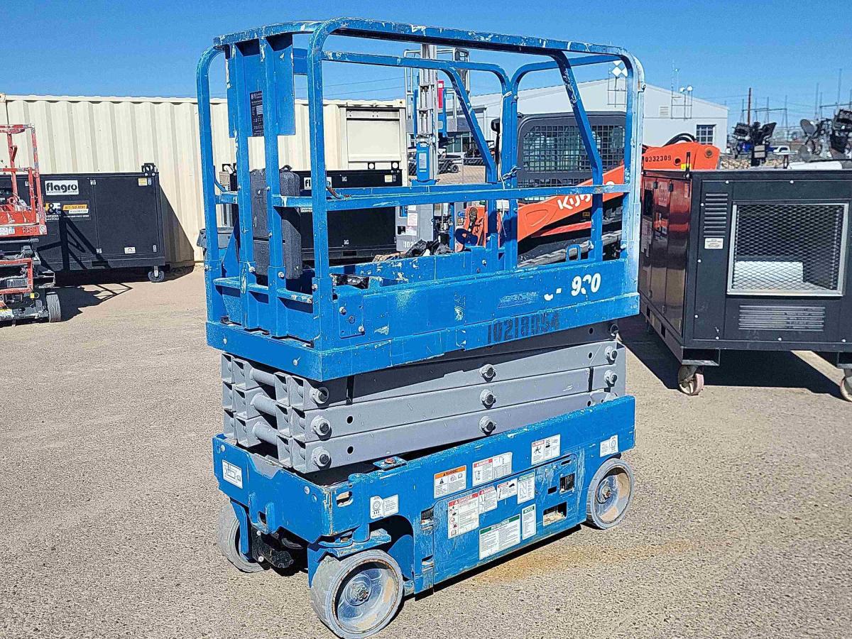 2017 Genie GS-1930