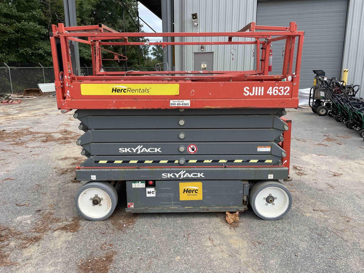 2016 Skyjack SJ4632