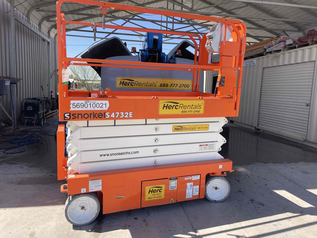 2022 Snorkel S4732E