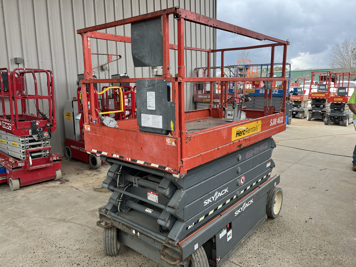 2016 Skyjack SJ4632