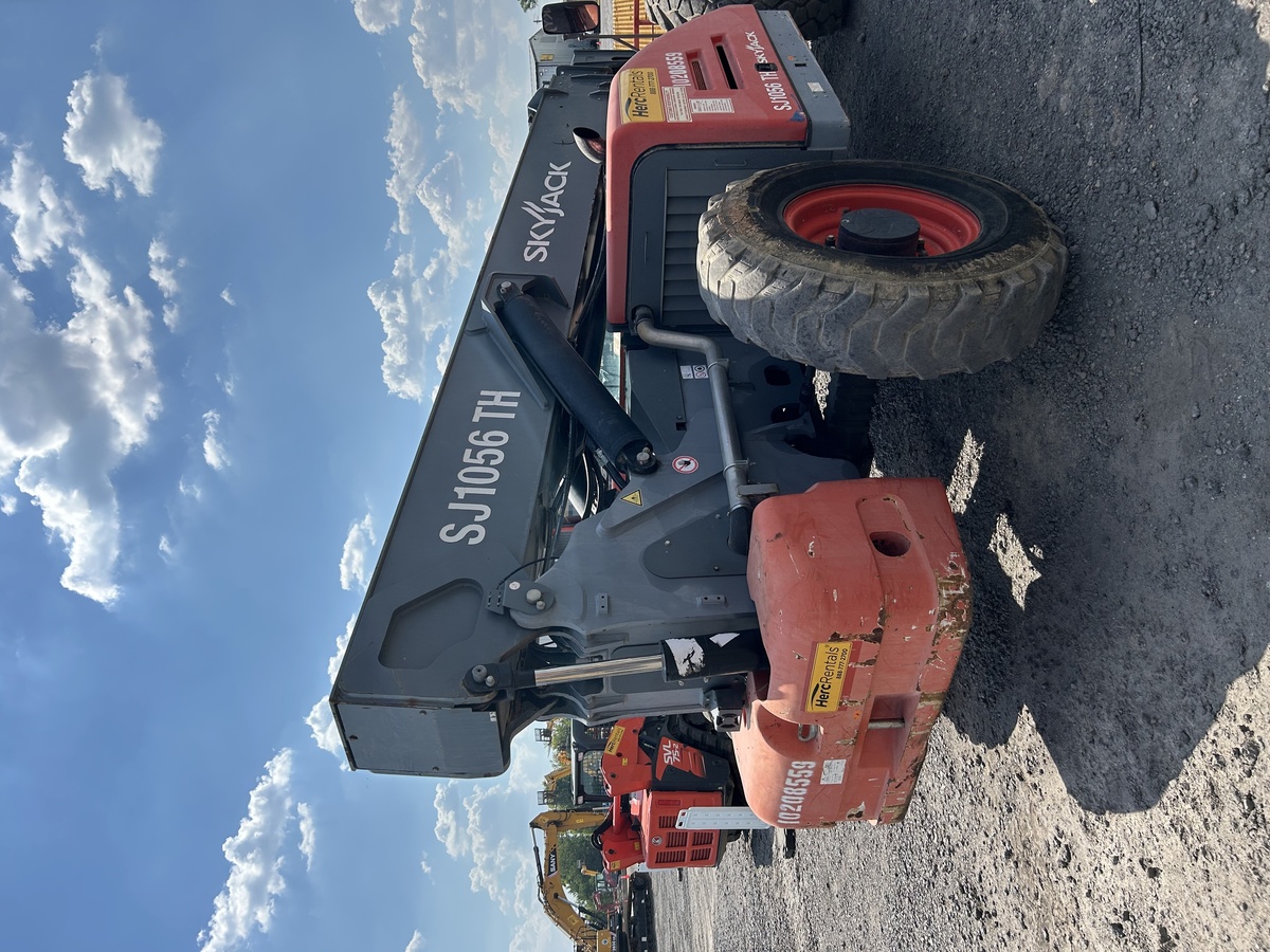 2017 Skyjack SJ1056 TH