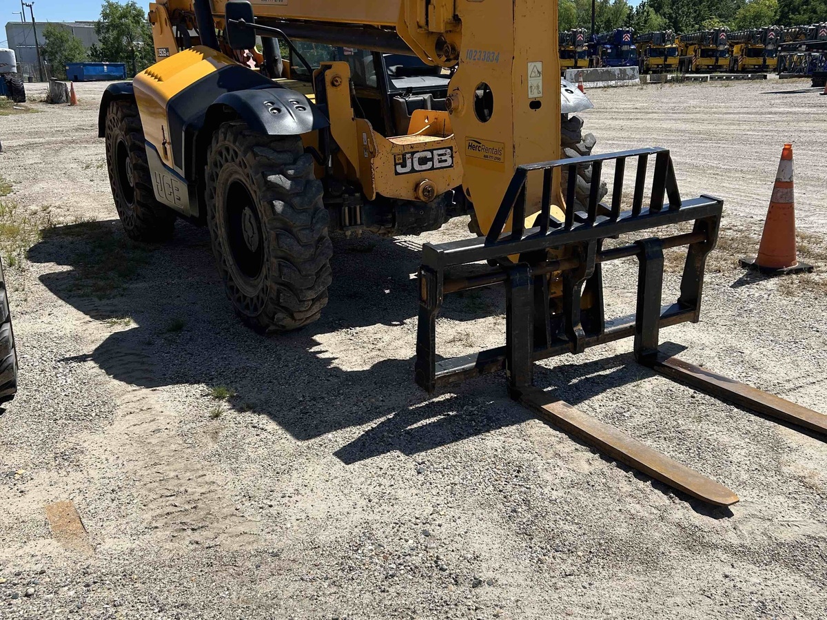 2018 JCB 509-42