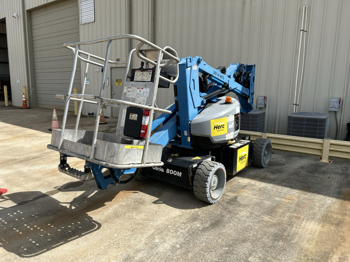 2017 Genie Z-33/18-4