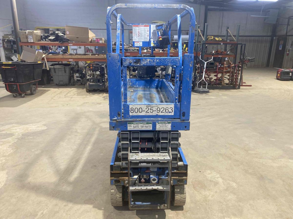 2019 Genie GS-1930