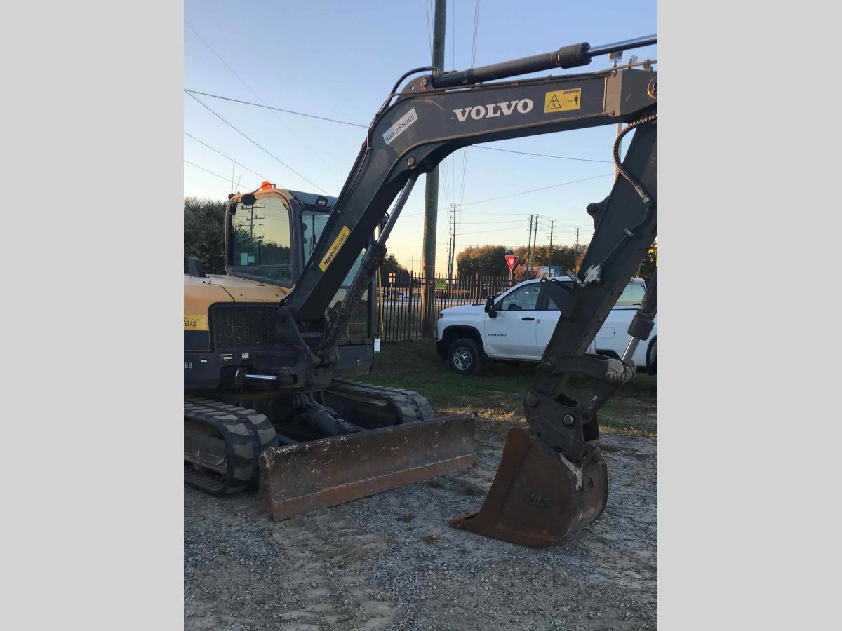 2018 Volvo ECR88D