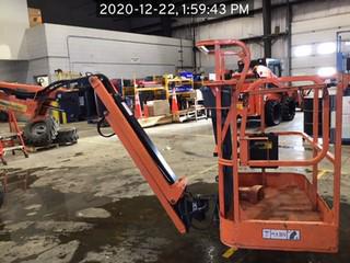 2015 JLG E300AJP