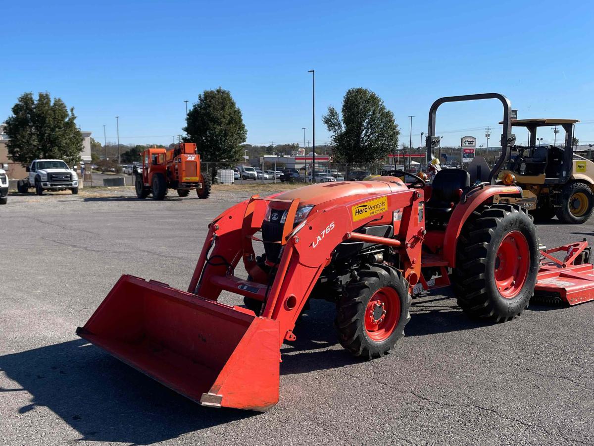 2017 Kubota L4701