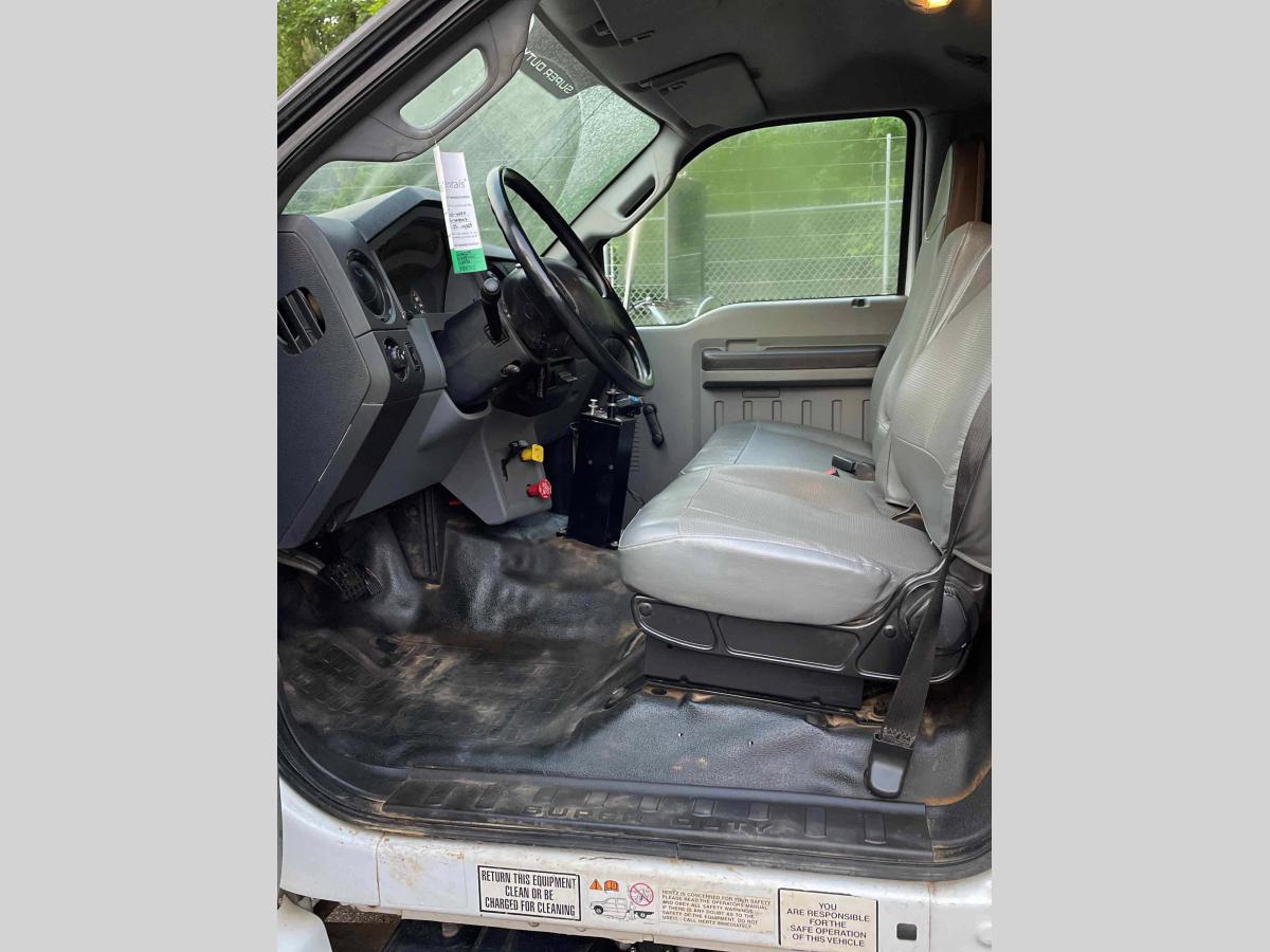 2015 Ford F750
