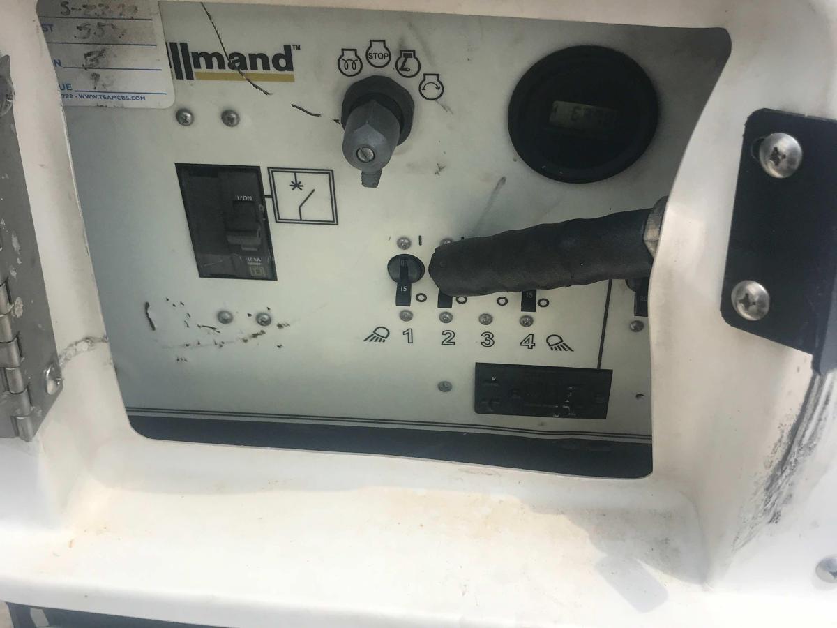 2017 Allmand Night-Lite Pro