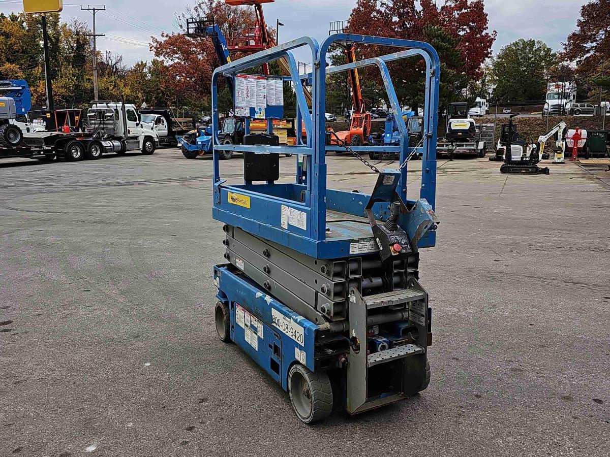 2016 Genie GS-1930