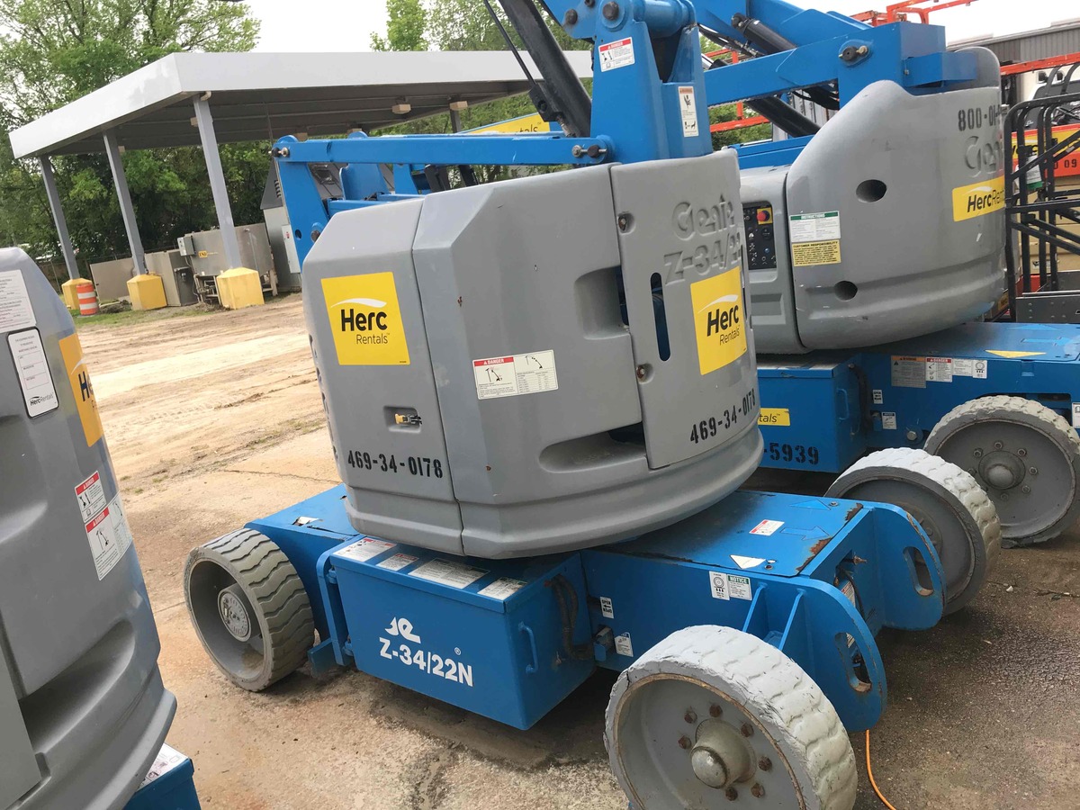 2013 Genie Z-34/22 N-4