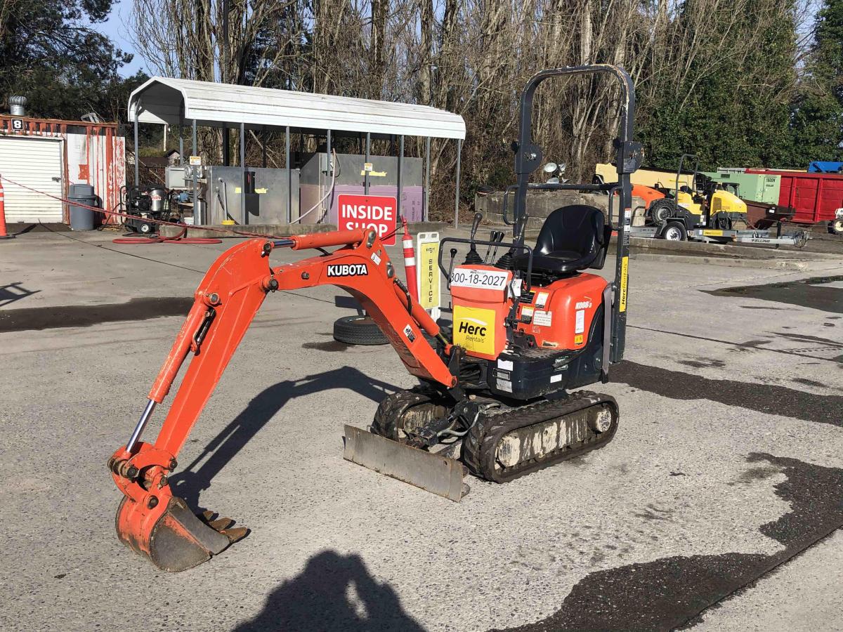 2017 Kubota K008-3 