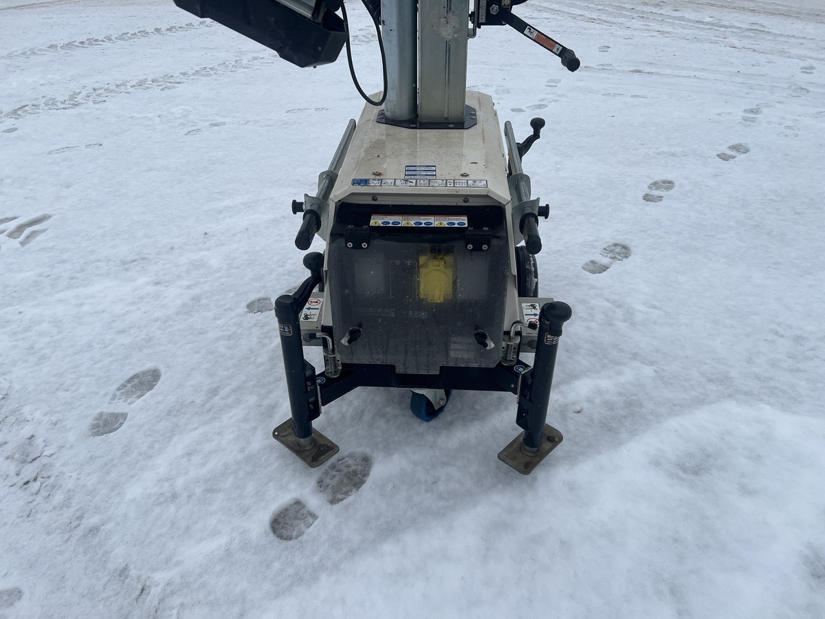 2018 Magnum PLT240-6