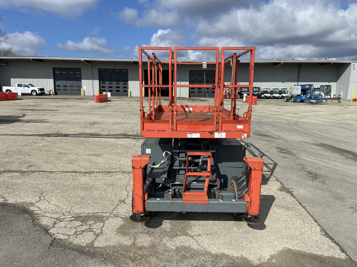 2019 Skyjack SJ-6832RT-4